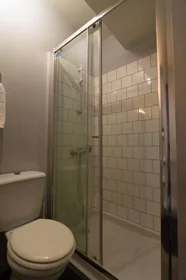 Habitación privada en Rua de Salgueiro Maia 206, 4150-290 Porto, Portugal, imagen 12 de 32