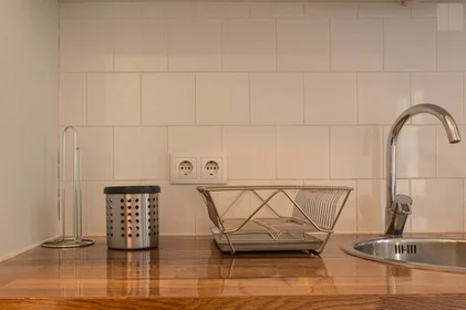 Habitación privada en Rua de Salgueiro Maia 206, 4150-290 Porto, Portugal, imagen 7 de 32