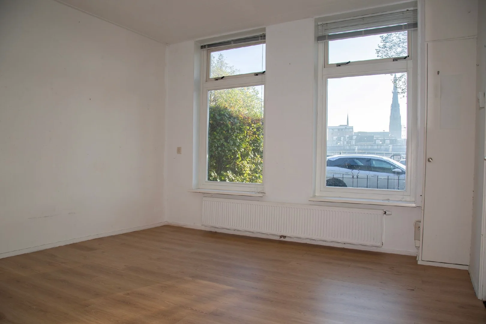 Chambre confortable pour étudiants disponible dans 