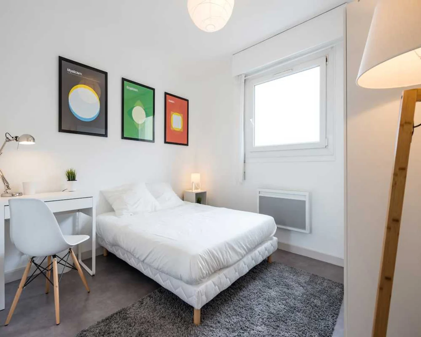 Komfortables und geräumiges Studentenzimmer in 