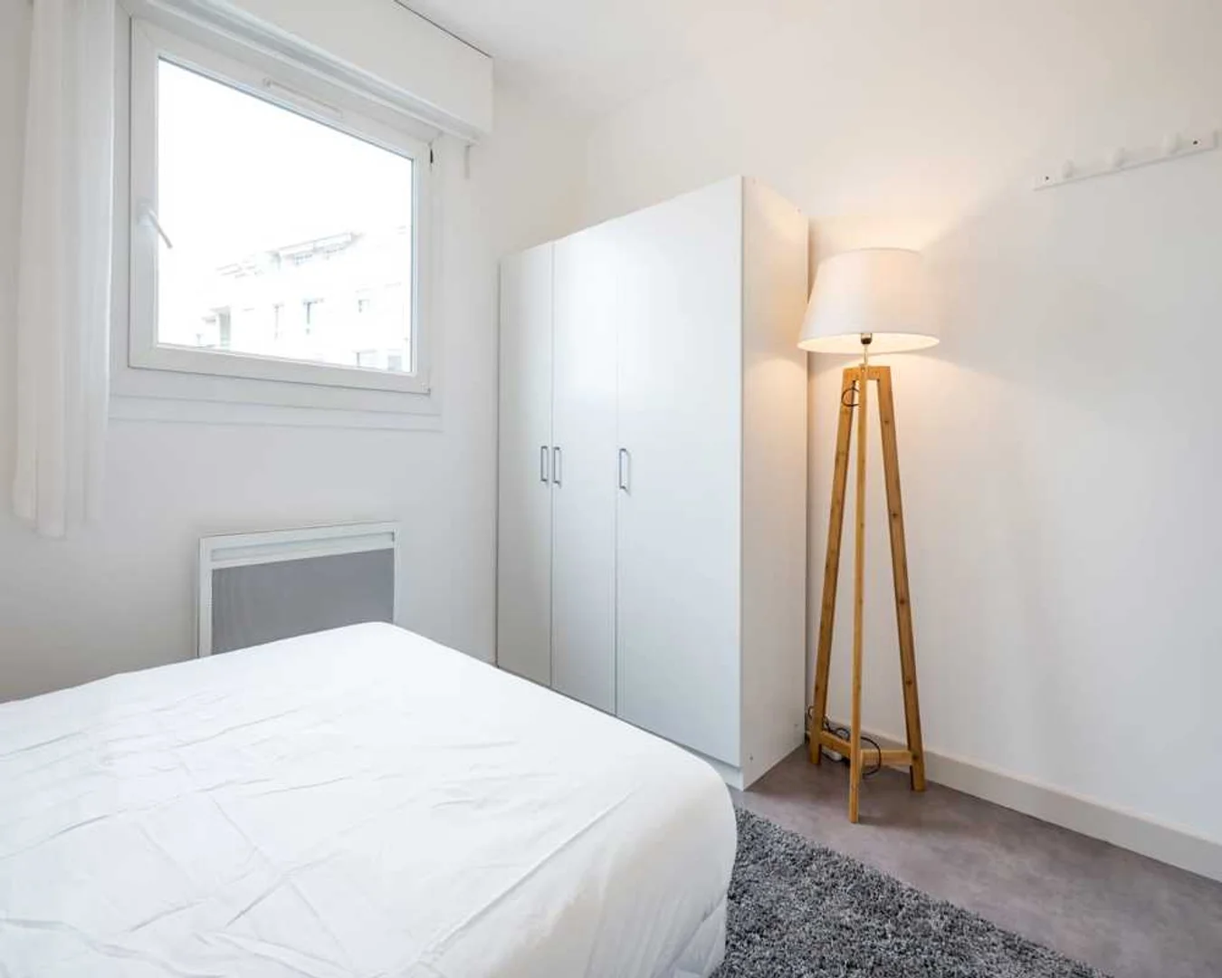 Komfortables und geräumiges Studentenzimmer in 