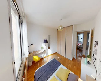 Private room at Rue Jean Vallier, image 4 of 14