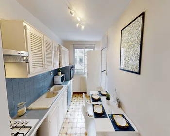 Private room at Rue Jean Vallier, image 5 of 14