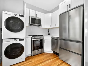 Estudio en residencia en 1576, Cambridge St., Unit 2F, Mid Cambridge, Cambridge, MA, 02138, imagen 6 de 10