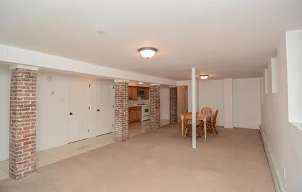 Logement entier en résidence à 240, Franklin St., Unit B2, Central Square, Cambridge, MA, 02139, image 13 de 17
