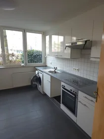Quarto privado em Aachener Straße, Stadtbezirk 3, imagem 7 de 10