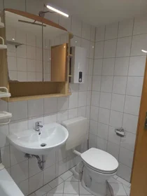 Quarto privado em Aachener Straße, Stadtbezirk 3, imagem 10 de 10