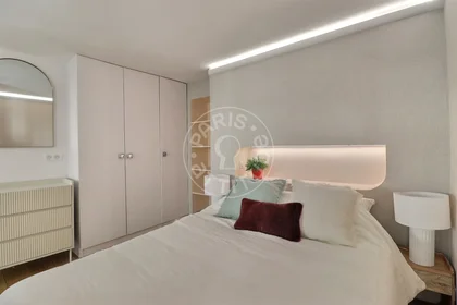 Logement entier à Rue Marguerite de Rochechouart, image 18 de 21