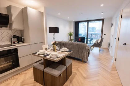 Dairenin tamamı konumu Lomax Street 11, 6 27 görüntüsü
