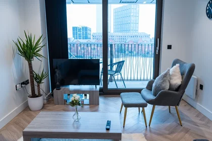Dairenin tamamı konumu Lomax Street 11, 7 27 görüntüsü