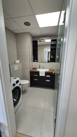 Entire apartment at Klipcerova 4, image 8 of 11