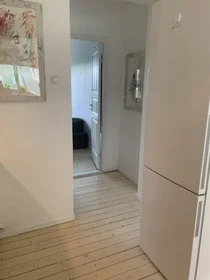 Entire apartment at Lönngatan 56C, image 6 of 12