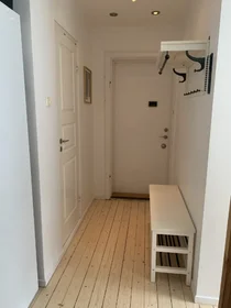 Entire apartment at Lönngatan 56C, image 9 of 12