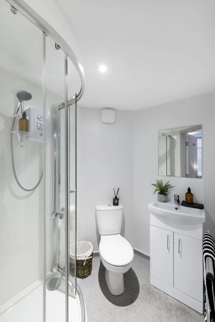 Habitación en apartamento estudiantil en alquiler en , completamente amueblado