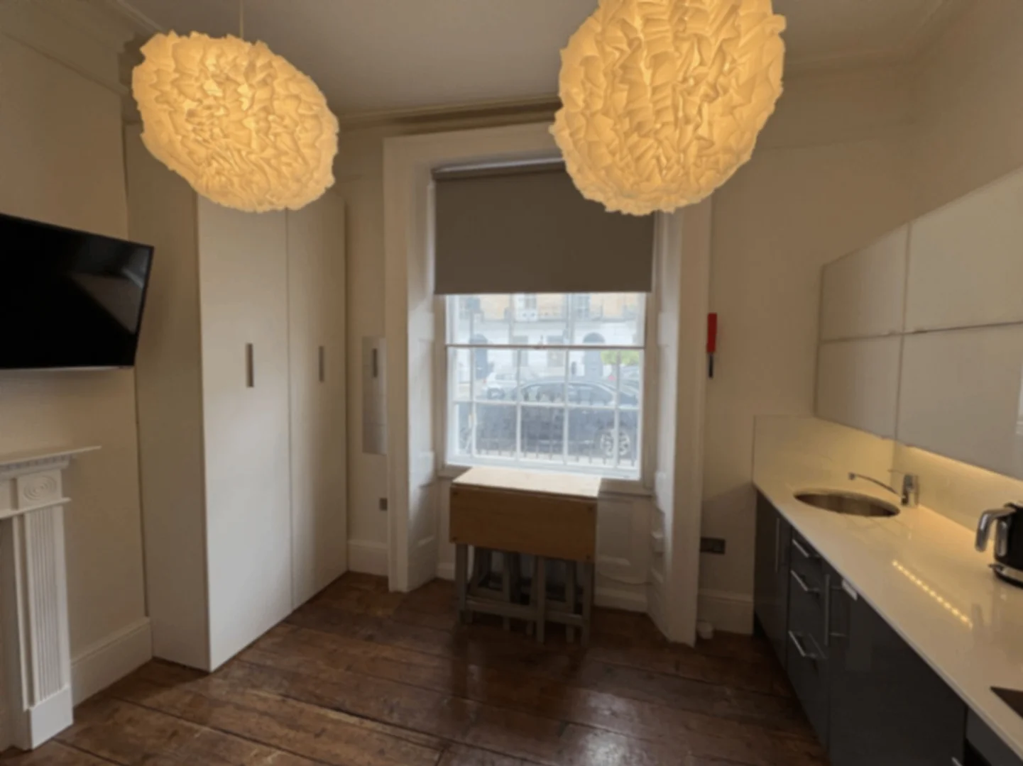 Abgeschlossenes Studio für Studenten im Zentrum von 