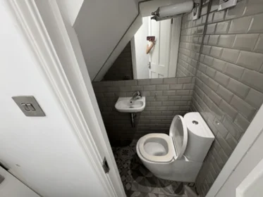 Studio im Wohnheim in der Studio Flat B1, 193 Gloucester Place Baker Street, London NW1 6BU, bild 5 von 13