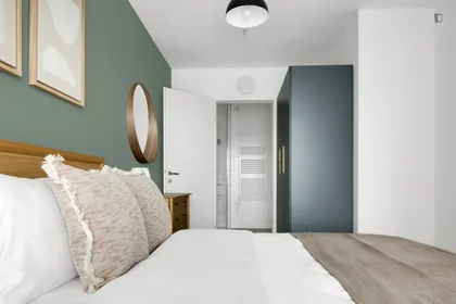 Entire apartment at Karl-Popper-Straße, image 4 of 21