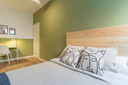 Habitación privada en Calle de Carnicer 21, imagen 1 de 10