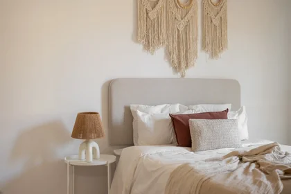 Private room at Carrer de Bailèn 19, image 1 of 16