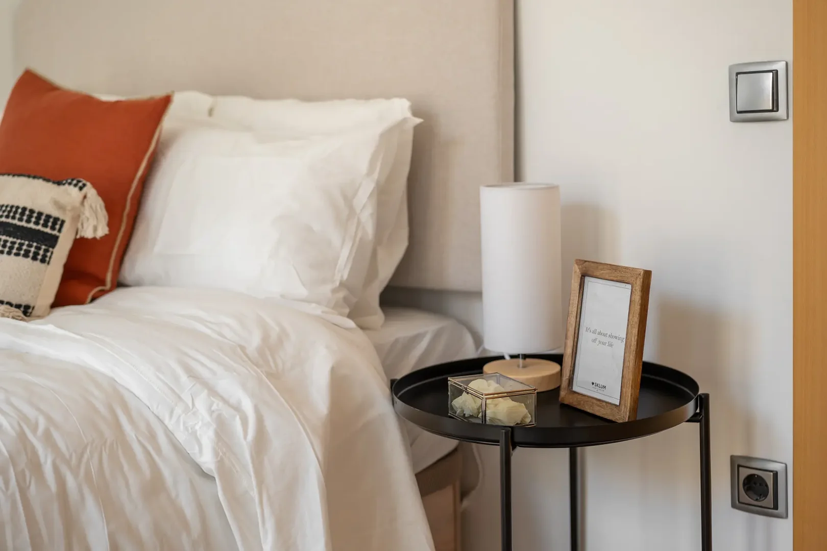 Bright and airy student room with easy university access in 
