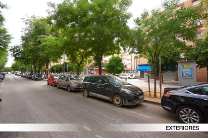 Stanza privata in Calle Álvar Núñez Cabeza de Vaca 45, immagine 19 di 21
