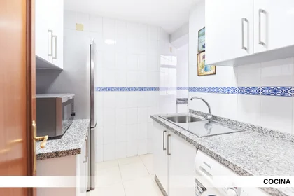 Privatzimmer in der Calle Santo Ángel 12, bild 5 von 18