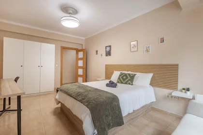 Habitación privada en Calle Sol 14, imagen 4 de 17