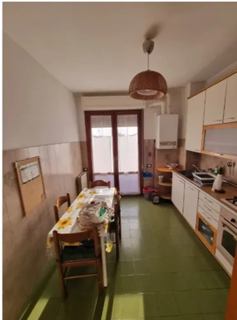 Wygodny i przestronny pokój studencki w 
