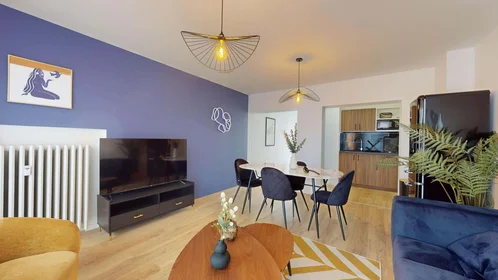 Özel oda konumu 4 Place St Louis, 57000 Metz, France, 11 18 görüntüsü