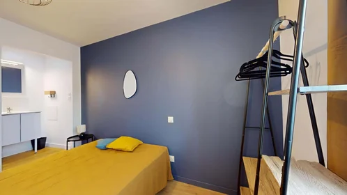 Özel oda konumu 4 Place St Louis, 57000 Metz, France, 4 18 görüntüsü