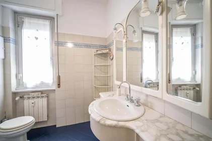 Private room at Corso Sardegna, 115 R/18, 16143 Genova GE, Italy, image 11 of 26