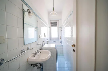 Private room at Corso Sardegna, 115 R/18, 16143 Genova GE, Italy, image 13 of 26
