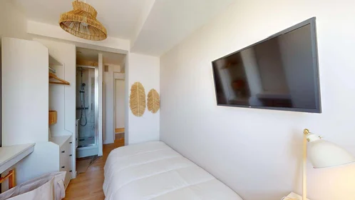私人房间 在 96 Bd Mansart, 21000 Dijon, France, 10的图像1