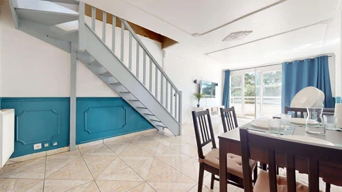 Quarto privado em 5 Mail René Clair, 91080 Évry-Courcouronnes, France, imagem 1 de 10
