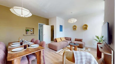 Private room at 133 Cr d'Albret, 33000 Bordeaux, France, image 11 of 20