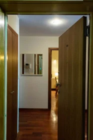 Stanza privata in R. Académico Futebol Club 73, 4200-602 Porto, Portugal, immagine 42 di 42