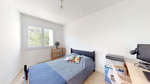 Privatzimmer in der 500 Chem. Vieux de Sauve, 30900 Nîmes, France, bild 5 von 21