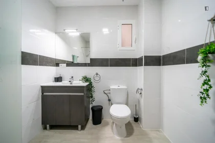 Private room at C. del Dr. Josep Juan Dómine, image 13 of 16