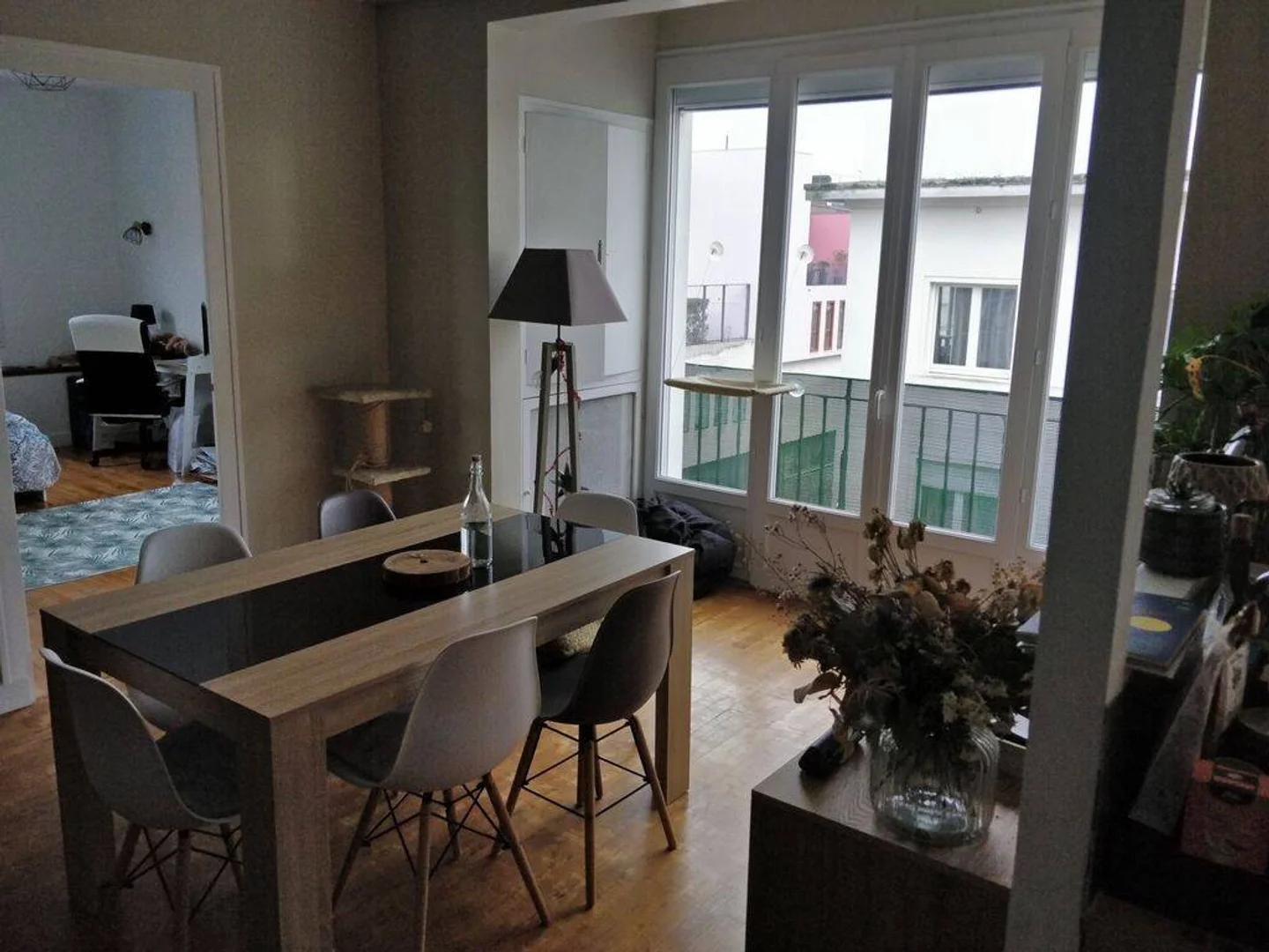 Habitación asequible para estudiantes con buena iluminación en 