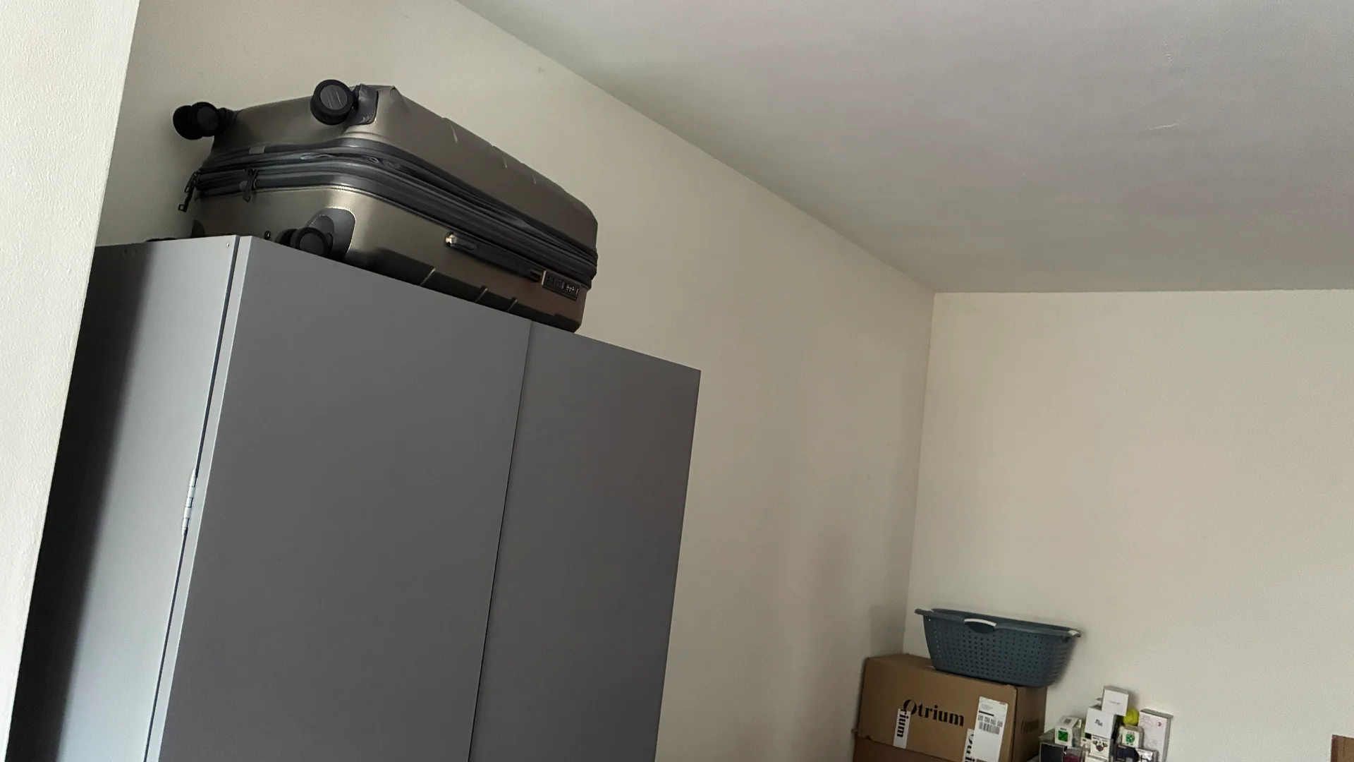 Quarto de estudante económico perto do campus em 