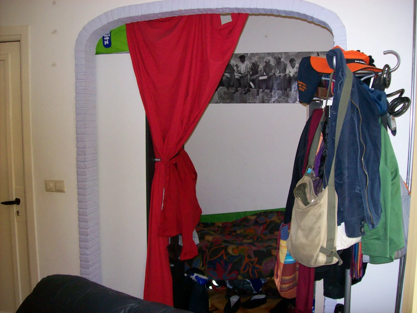 Habitación para estudiantes en  con área de estudio y facilidades compartidas