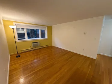 Logement entier en résidence à 1691, Cambridge St., Unit 33, Harvard Square, Cambridge, MA, 02138, image 15 de 25