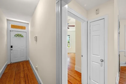 Apartamento inteiro em residência em 101-103, Wachusett St., Unit 1, Jamaica Plain, Boston, MA, 02130, imagem 23 de 37