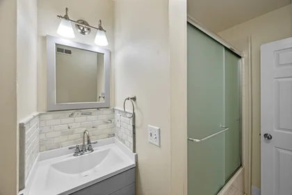 Apartamento inteiro em residência em 101-103, Wachusett St., Unit 1, Jamaica Plain, Boston, MA, 02130, imagem 28 de 37