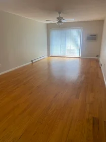Apartamento inteiro em residência em 44, Maple St., Unit 203, Hyde Park, Boston, MA, 02136, imagem 18 de 29