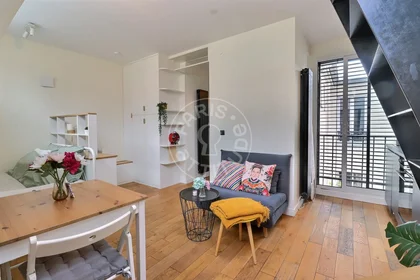 Dairenin tamamı konumu Rue des Messageries, 8 18 görüntüsü
