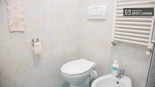 Stanza privata in Via Elio Lampridio Cerva, immagine 19 di 19