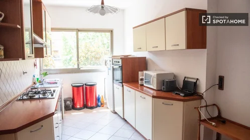 Stanza privata in Via Elio Lampridio Cerva, immagine 7 di 19