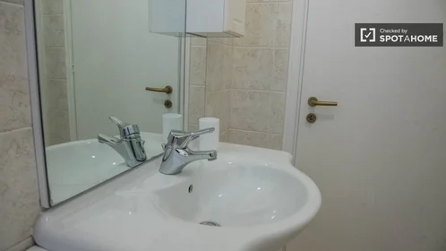 Habitación privada en Via Elio Lampridio Cerva, imagen 13 de 19