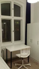 Privatzimmer in der Karl-Marx-Straße, bild 10 von 18